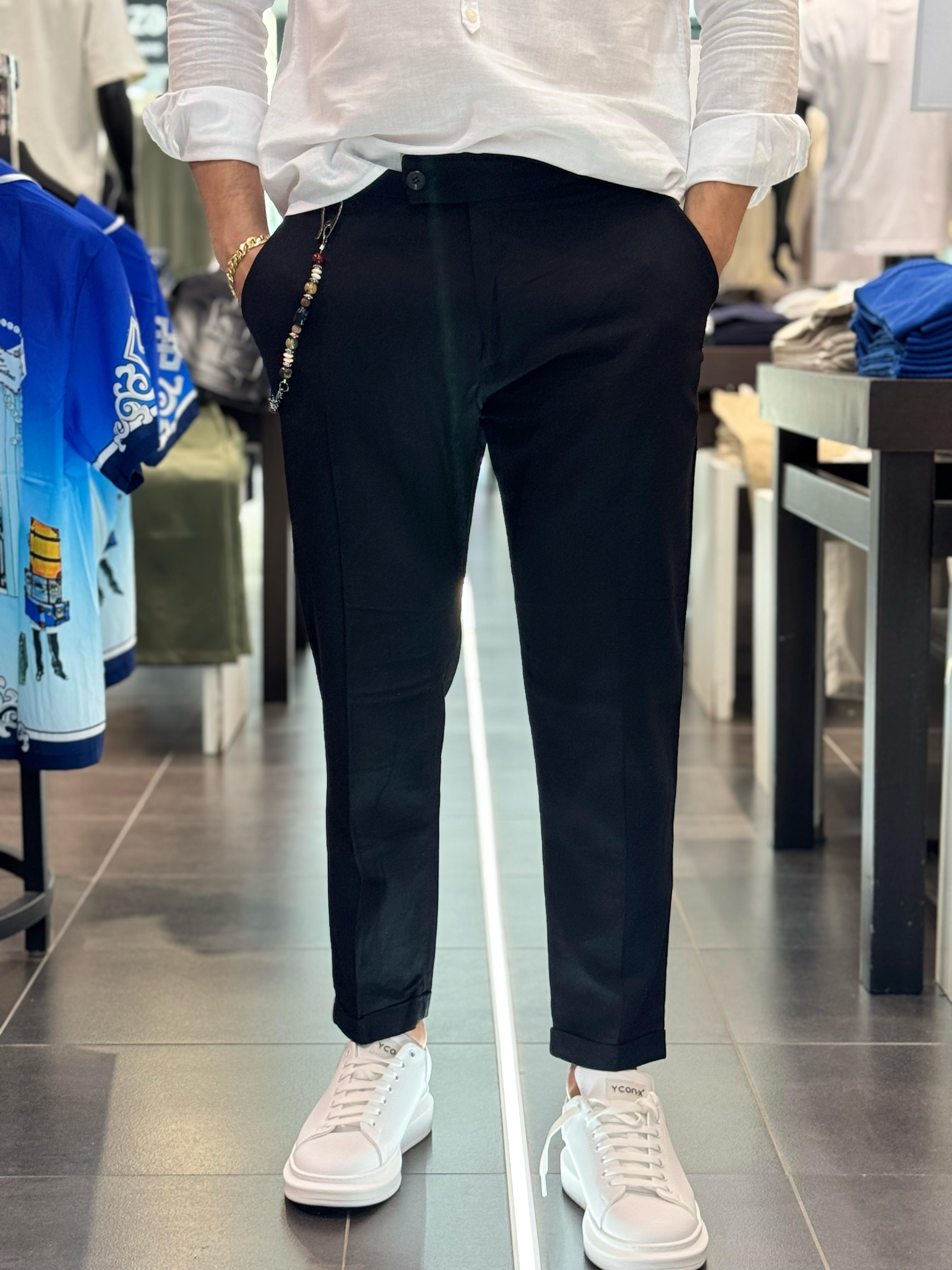 Pantalone con Bottone in Lino