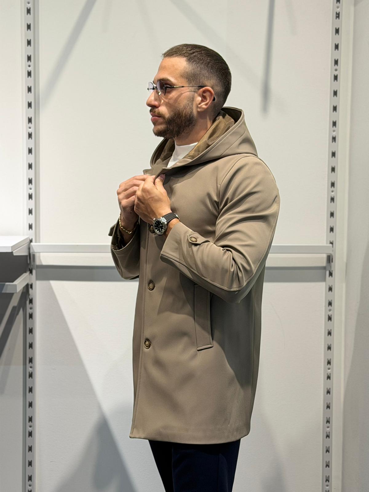 Trench Con Cappuccio