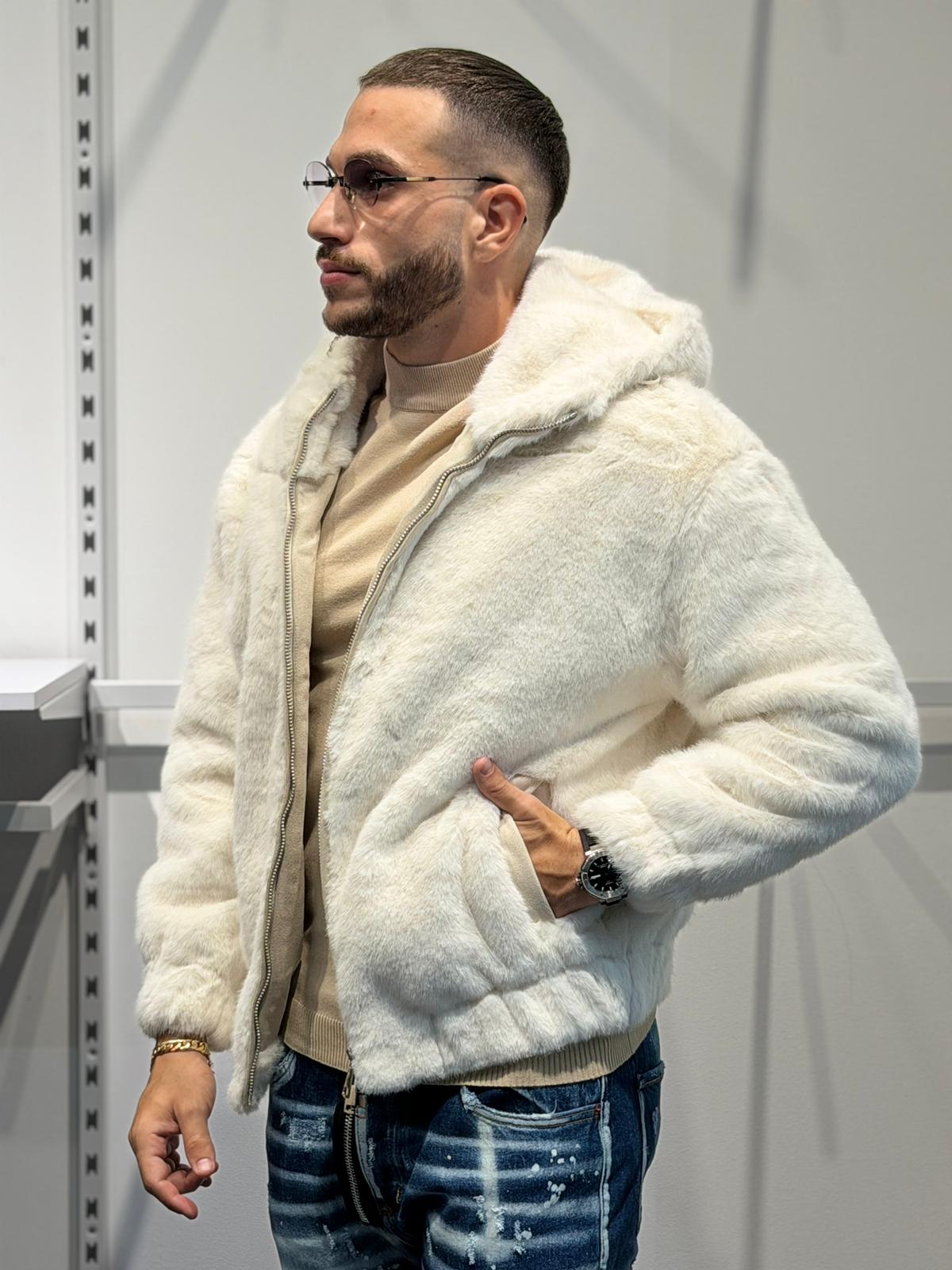 Pelliccia Con Cappuccio